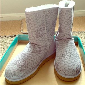 UGG patterned Boots